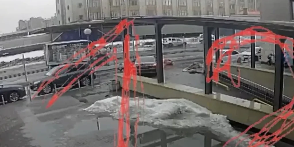 Немецкий дипломат сбил курьера в Санкт-Петербурге