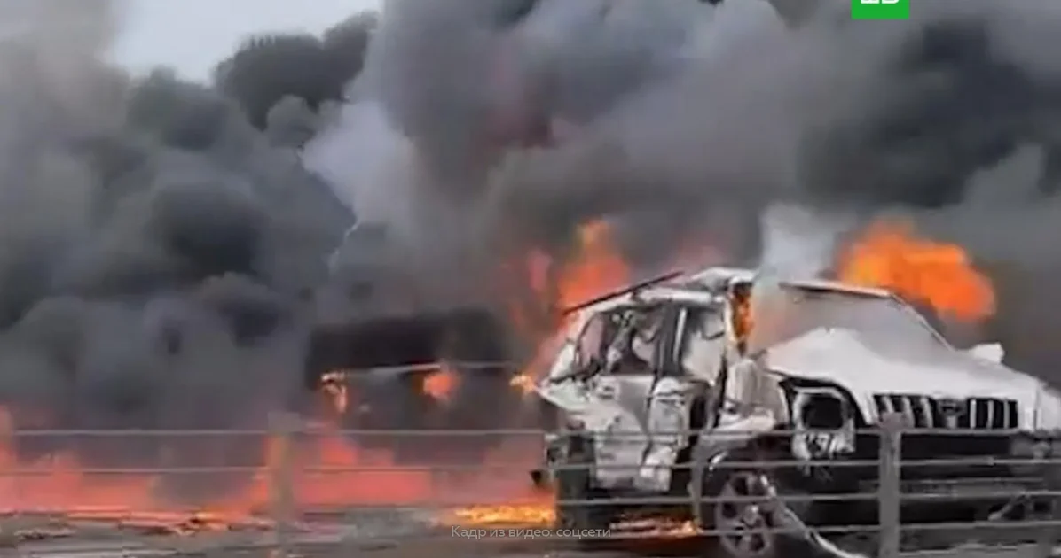 Названа причина крупного ДТП с бензовозом в Ростовской области Названа причина крупного ДТП с бензовозом в Ростовской области