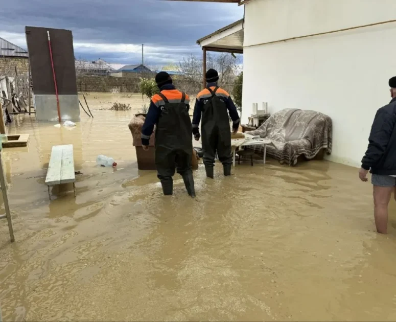 Власти начали полную эвакуацию села в Дагестане