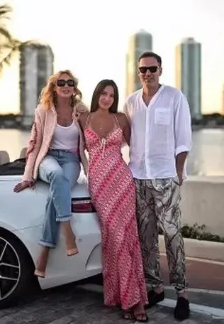 Алла Пугачева публично обратилась к живущей в США внучке