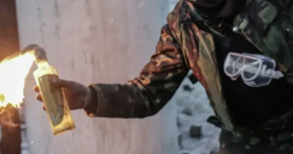 Дом разработчика ChatGPT попытались сжечь коктейлем Молотова