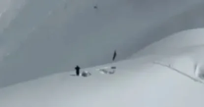 Люди застряли на самой высокой метеостанции Европы