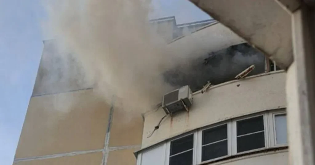 В многоэтажке на юге Москвы прогремел взрыв