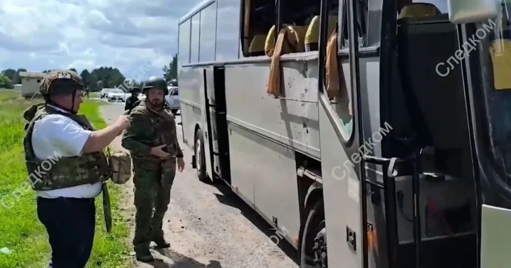 СК выяснил, кто приказал обстрелять автобус с белорусскими детьми под Брянском