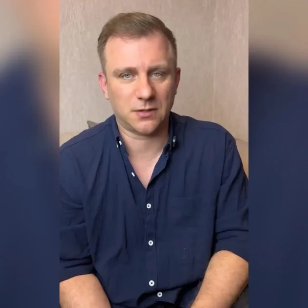 Бывший танцор Булановой пожаловался на травлю со стороны певицы