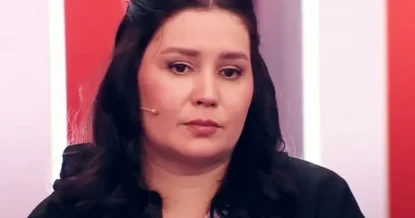 Родившая в 11 лет Валя Исаева избила дочь на телешоу