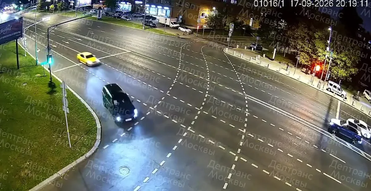 Бизнесмен погиб в ДТП с Bentley в Москве Бизнесмен погиб в ДТП с Bentley в Москве