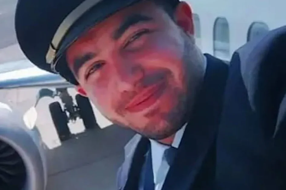 Стала известна личность напавшего на командира самолета Flydubai